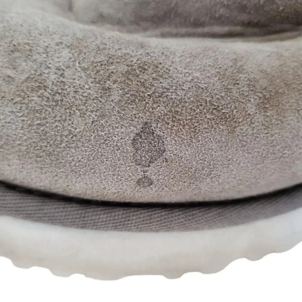 UGG CLASS‎ MINI SERAPE Seal 1010261-SEL Size 6